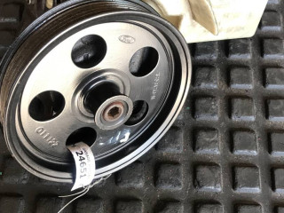 насос гидроусилителя руля Ford Mondeo 3 поколение 2001, 1.8 л., бензин