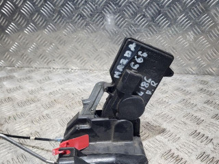 замок двери передней правой Mazda 6 GG 2003, 1.8 л., бензин, 5МКПП, серый, универсал