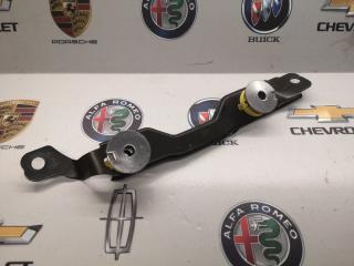 крепление фары правой Porsche Macan 1 поколение [рестайлинг] 2021, 2.0 л., бензин, АКПП, полный привод, правый руль, 95B941452C