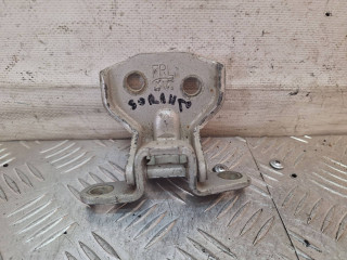 петля двери Kia Sorento 1 поколение 2004