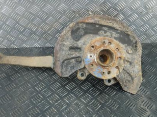 ступица передняя правая Mercedes-Benz M-Класс W164 2008, 3.0 л., дизель, АКПП, внедорожник 5 дв.