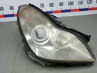 фара правая Mercedes-Benz CLS-Класс C219 2006, 3.0 л., дизель, седан, A2198201061