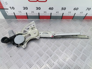 стеклоподъемник электрический задний правый Toyota 2007, 1.5 л., вариатор, хетчбэк 5 дв., 6980442040
