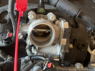 заслонка дроссельная Chevrolet Equinox 3 поколение 2019, 1.5 л., бензин, АКПП, внедорожник 5 дв.