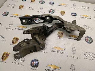 петля капота правая Infiniti QX30 1 поколение 2018, 2.0 л., бензин