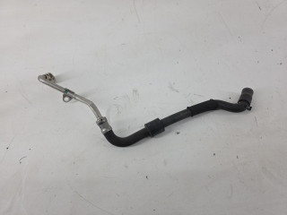 масляная трубка турбины Volkswagen Passat B7 2013, 1.8 л., TFSI, CDAA, бензин, серебро, передний привод, правый руль, 06J121492F