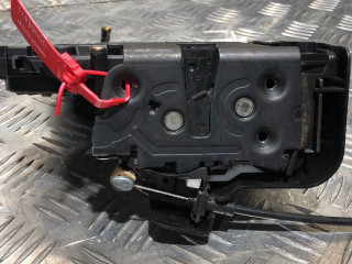 замок двери передней правой Volvo S40 2 поколение 2004, 2.4 л., B 5244 S, бензин, 5МКПП, седан, 2400075