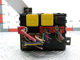 блок предохранителей Fiat Marea 1 поколение 2000, 2.4 л., МКПП, универсал, 46533389