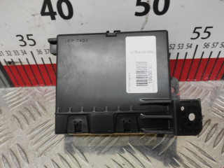 блок комфорта Lexus CT 1 поколение 2013, 1.8 л., АКПП, хетчбэк 5 дв., 8865076150