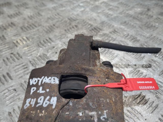 суппорт передний левый Chrysler Voyager 3 поколение 2000, 2.5 л., дизель, 5МКПП, darkorchid, минивэн