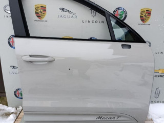 дверь передняя правая Porsche 2022, 2.0 л., бензин, АКПП, 95B831312A