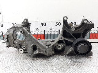 кронштейн ТНВД Audi A4 B8/8K 2008, 2.0 л., МКПП, седан, 03L903139H