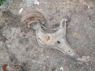 рычаг задний левый Volkswagen Transporter T4 1998