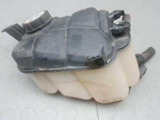 бачок расширительный Land Rover Range Rover Evoque 1 поколение [рестайлинг] 2017, 2.0 л., дизель, внедорожник 5 дв.