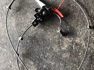 трос капота Chevrolet Equinox 3 поколение 2020, 1.5 л., бензин, АКПП, синий, внедорожник 5 дв., передний привод