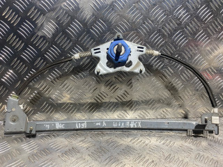 стеклоподъемник задний левый Citroen Xantia 1 поколение [рестайлинг] 1999, 1.8 л., бензин, хетчбэк 5 дв.