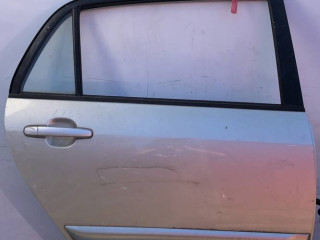 дверь задняя правая Toyota Corolla 9 поколение (E120/E130) [рестайлинг] 2004, 1.4 л., 1ND-TV, дизель, 5МКПП, хетчбэк 5 дв.