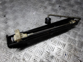 домкрат Audi A6 4A/C4 1995, 4A0011031A