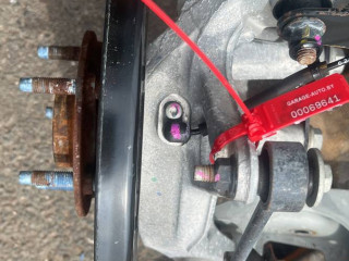 ступица задняя правая Chevrolet Equinox 3 поколение 2020, 1.5 л., бензин, АКПП, синий, внедорожник 5 дв., передний привод