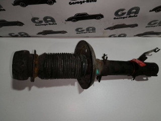 амортизатор передний левый Volkswagen Golf 4 поколение 2001, 1.4 л., бензин, хетчбэк 5 дв.