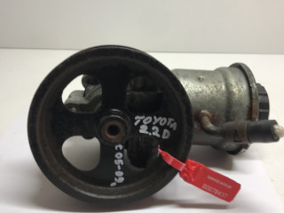 насос гидроусилителя руля Toyota Avensis 2 поколение (T250) 2006, 2.2 л., 2AD-FHV, дизель, 6МКПП, седан, 4431005120