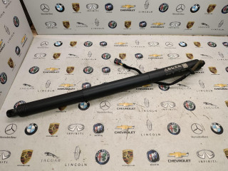 амортизатор крышки багажника (3-5 двери) Porsche 2022, 2.0 л., бензин, АКПП, 95B827851G