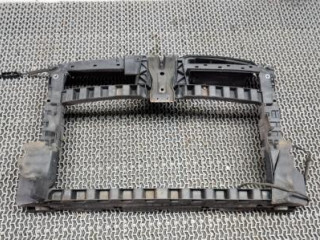 передняя панель крепления облицовки (телевизор) Volkswagen Golf 6 поколение 2011, 2.0 л., дизель, хетчбэк 5 дв., 5K0805588E