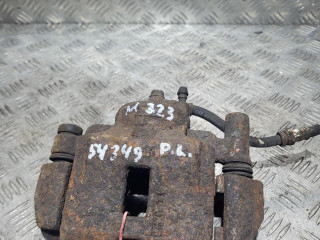 суппорт передний левый Mazda 323 6 поколение 1999, 2.0 л., RF3F, дизель, 5МКПП, красный, хетчбэк 5 дв.