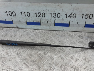 щеткодержатель (поводок стеклоочистителя, дворник) Kia Rio 2 поколение 2006, 1.5 л., дизель, МКПП, хетчбэк 5 дв.