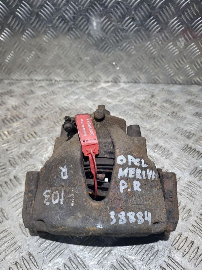 суппорт передний правый Opel Meriva 1 поколение (A) 2004, 1.7 л., Y 17 DTL, дизель, 5МКПП, минивэн - фото №1