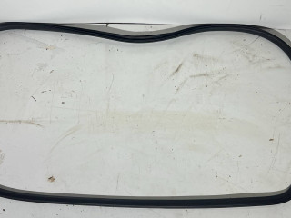 уплотнитель двери Chevrolet Equinox 3 поколение 2020, 1.5 л., бензин, АКПП, внедорожник 5 дв., передний привод