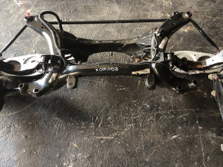 балка подвески задняя Chevrolet Equinox 3 поколение 2020, 1.5 л., бензин, АКПП, синий, внедорожник 5 дв., передний привод