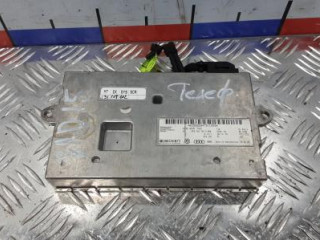 блок управления телефоном Audi A6 4F/C6 2006, 3.0 л., дизель, МКПП, универсал, 4F0035729