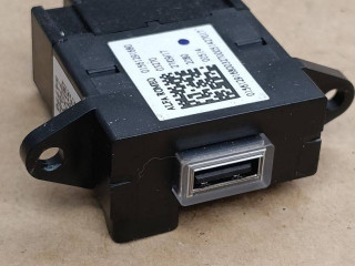 разъем AUX / USB Alfa Romeo 2019, 2.9 л., бензин, 01561291680