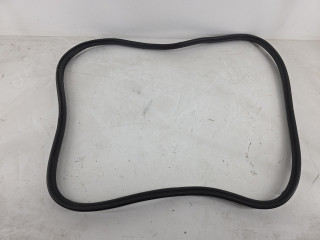 уплотнитель BMW 2 серия Active Tourer F45 2015, 2.0 л., бензин, АКПП, черный, хетчбэк 5 дв., 7318867