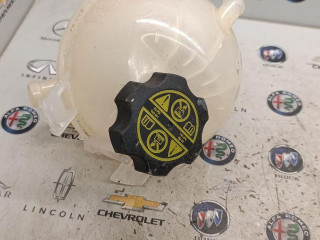 бачок расширительный Chevrolet TrailBlazer 3 поколение 2023, 1.3 л., бензин, 13545831