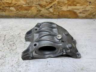 кронштейн полуоси Mercedes-Benz GLA-Класс X156 2016, дизель, АКПП, A6512200131