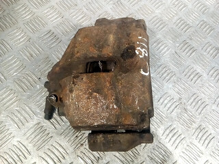 суппорт передний правый Volkswagen Passat B7 2012, 2.0 л., МКПП, универсал, 1K0615124E