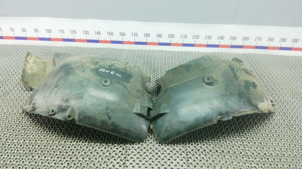 защита арок передняя левая (подкрылок) Mercedes-Benz Sprinter 2 поколение (W906) 2008, 2.2 л., дизель, МКПП - фото №1