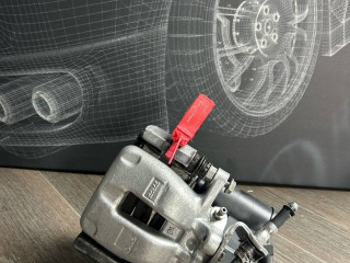 суппорт задний правый Audi A6 4F/C6 2007, 2.0 л., BRE, дизель, 6МКПП, черный, седан