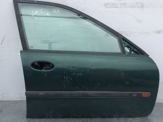 дверь передняя правая Renault Laguna 1 поколение 1998, 1.8 л., бензин, green, хетчбэк 5 дв.