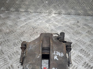 суппорт передний правый Audi A4 B5 1997, 1.8 л., ADR, бензин, 5МКПП, универсал, LUCAS