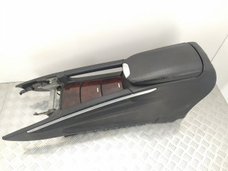 консоль салона Mercedes-Benz M-Класс W164 2005, 3.0 л., CDi, дизель, АКПП, внедорожник 5 дв., полный привод