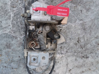 замок капота Volvo S40 2 поколение 2004, 2.4 л., B 5244 S, бензин, 5МКПП, седан