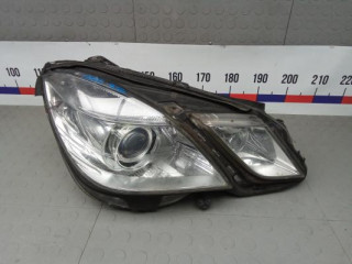 фара правая Mercedes-Benz E-Класс W212/S212/C207/A207 2012, 2.2 л., дизель, АКПП, седан