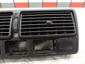 дефлектор обдува салона Volkswagen Golf 4 поколение 1999, 1.4 л., МКПП, хетчбэк 5 дв., 1J0819728F - фото №3