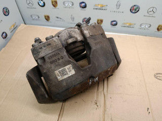 суппорт передний правый Audi A7 4G [рестайлинг] 2015, 2.0 л., бензин, 4G0106BM