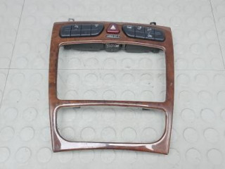 кнопка аварийной сигнализации Mercedes-Benz C-Класс W203/S203/CL203 2001, 2.2 л., дизель, седан