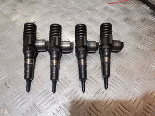 форсунка Mitsubishi Outlander 2 поколение 2007, 2.0 л., дизель, 6МКПП, 03G130073G