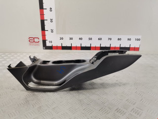 рамка обрамление кулисы Ford Escape 3 поколение C520 2015, 1.6 л., АКПП, внедорожник 5 дв., DJ5Z78045A76AC